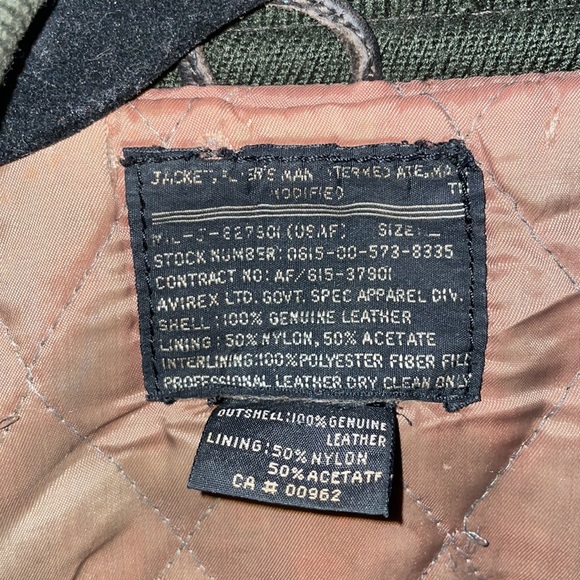 Vintage Avirex leather jacket - Picture 7 of 7